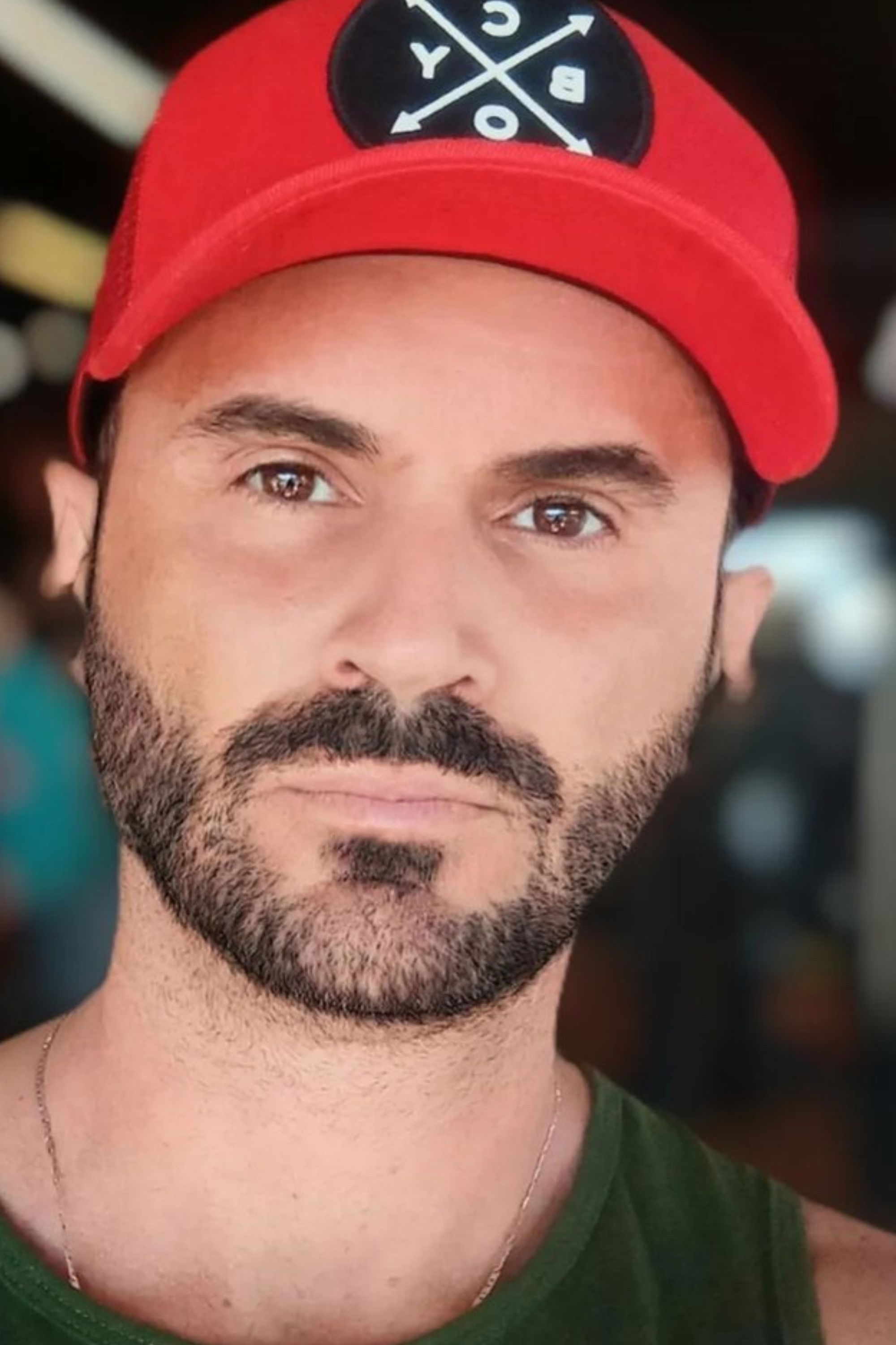 Jorge Peronelli backdrop