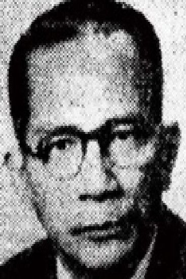 Lee Ying-Yuen backdrop