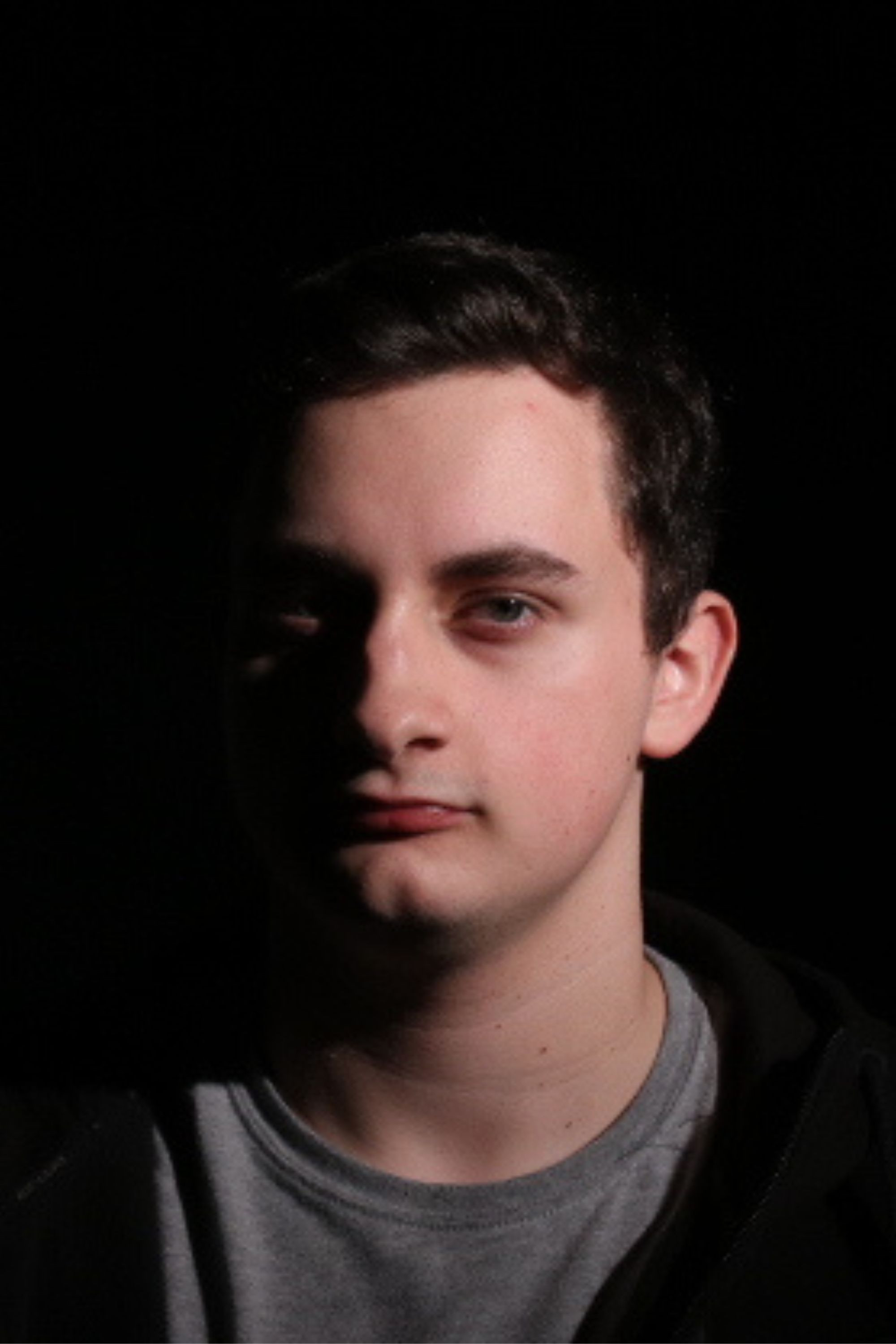 Alfie Brynes backdrop