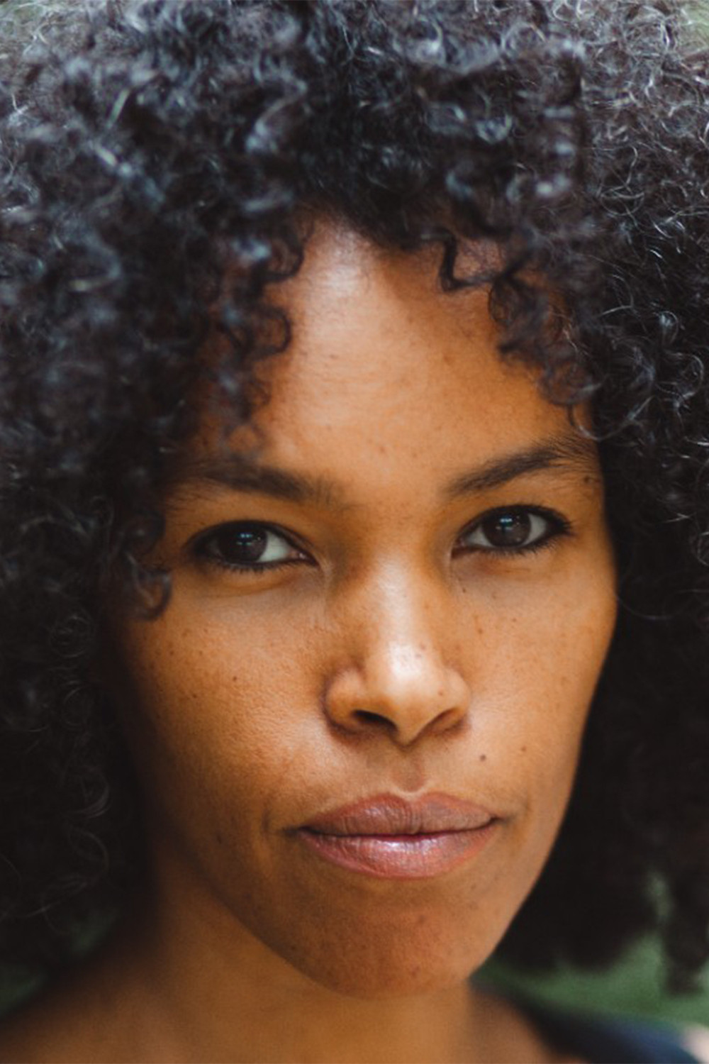 Lula Mebrahtu backdrop