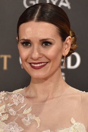 Elena Ballesteros backdrop