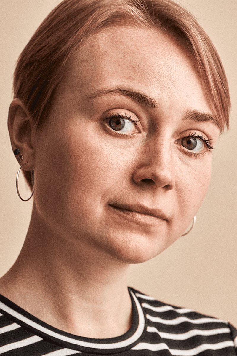 Isabella Lerche backdrop