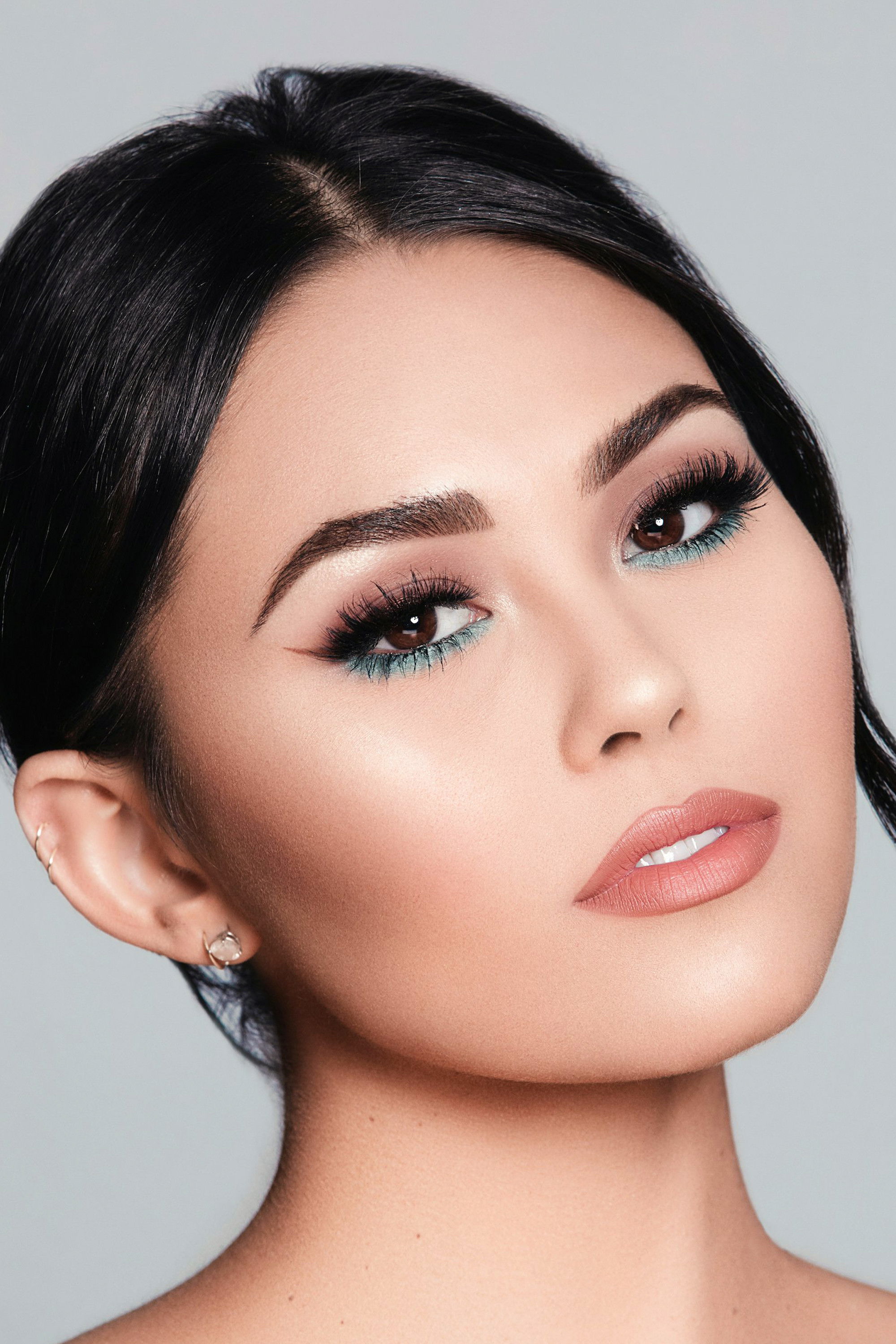 Roxette Arisa backdrop