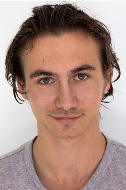 Ethan Heyler backdrop