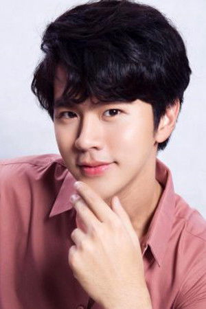 Mac Kridtat Satharanond backdrop