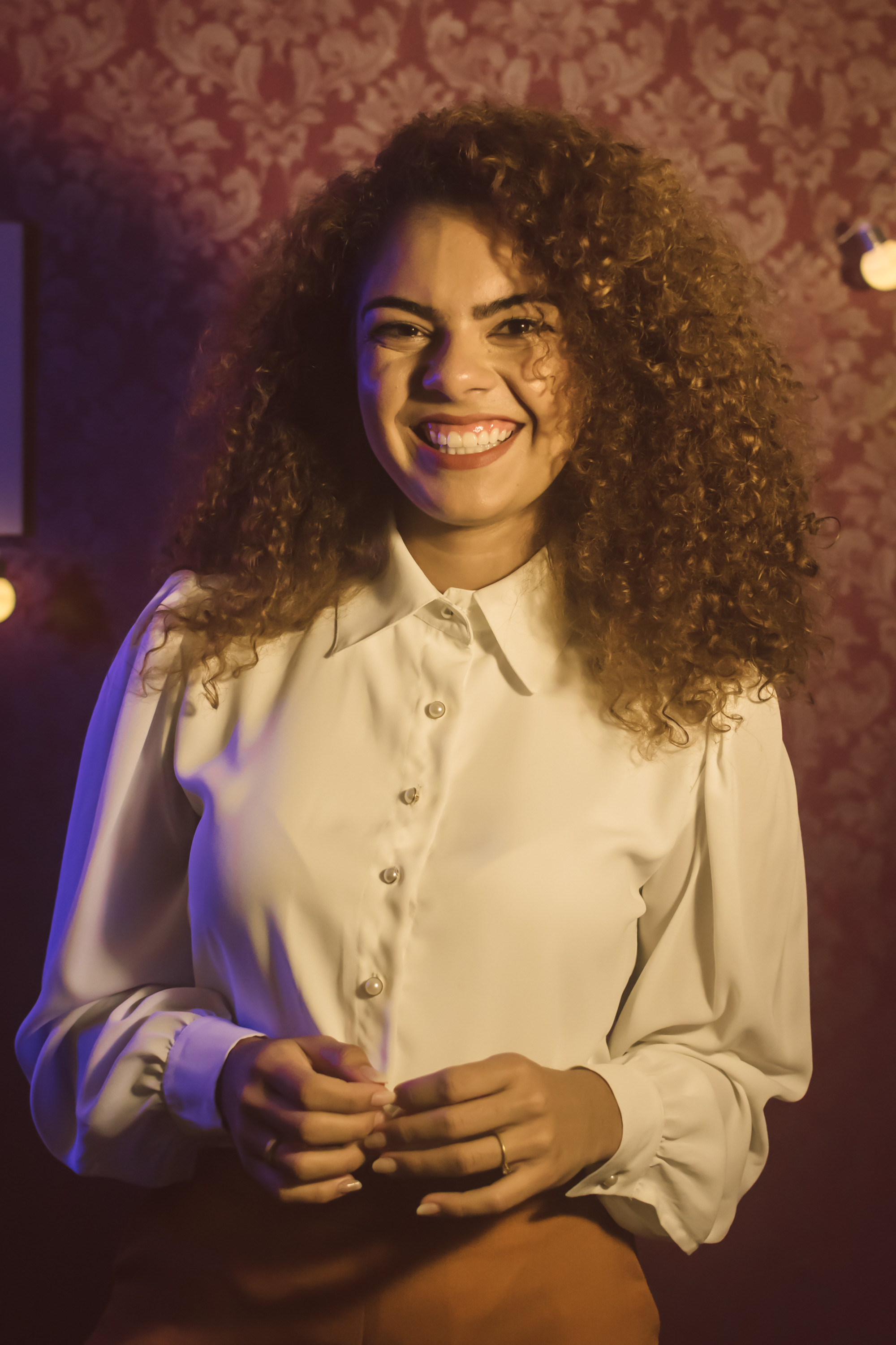 Luanna Jales backdrop