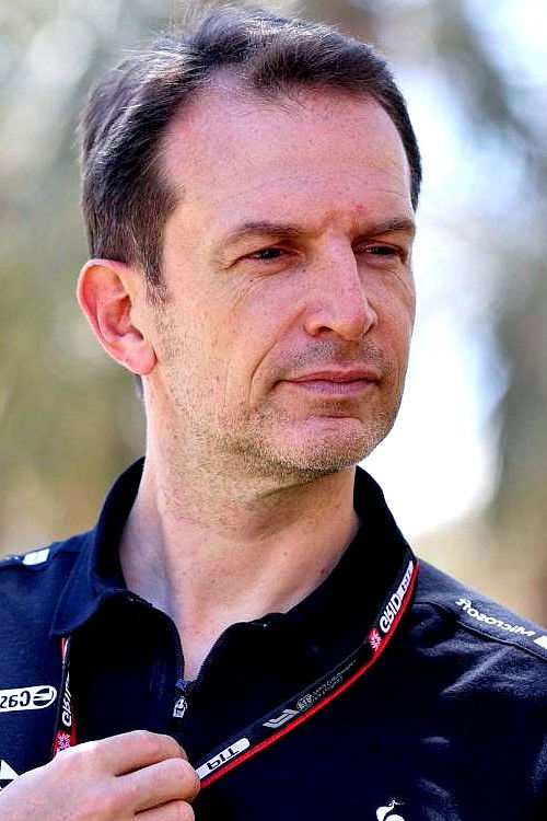 Laurent Rossi backdrop