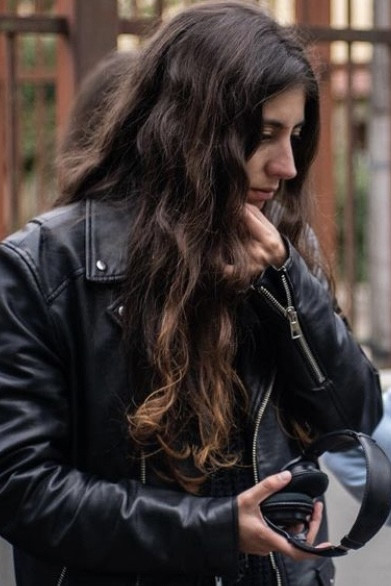 Laura Canavezi backdrop