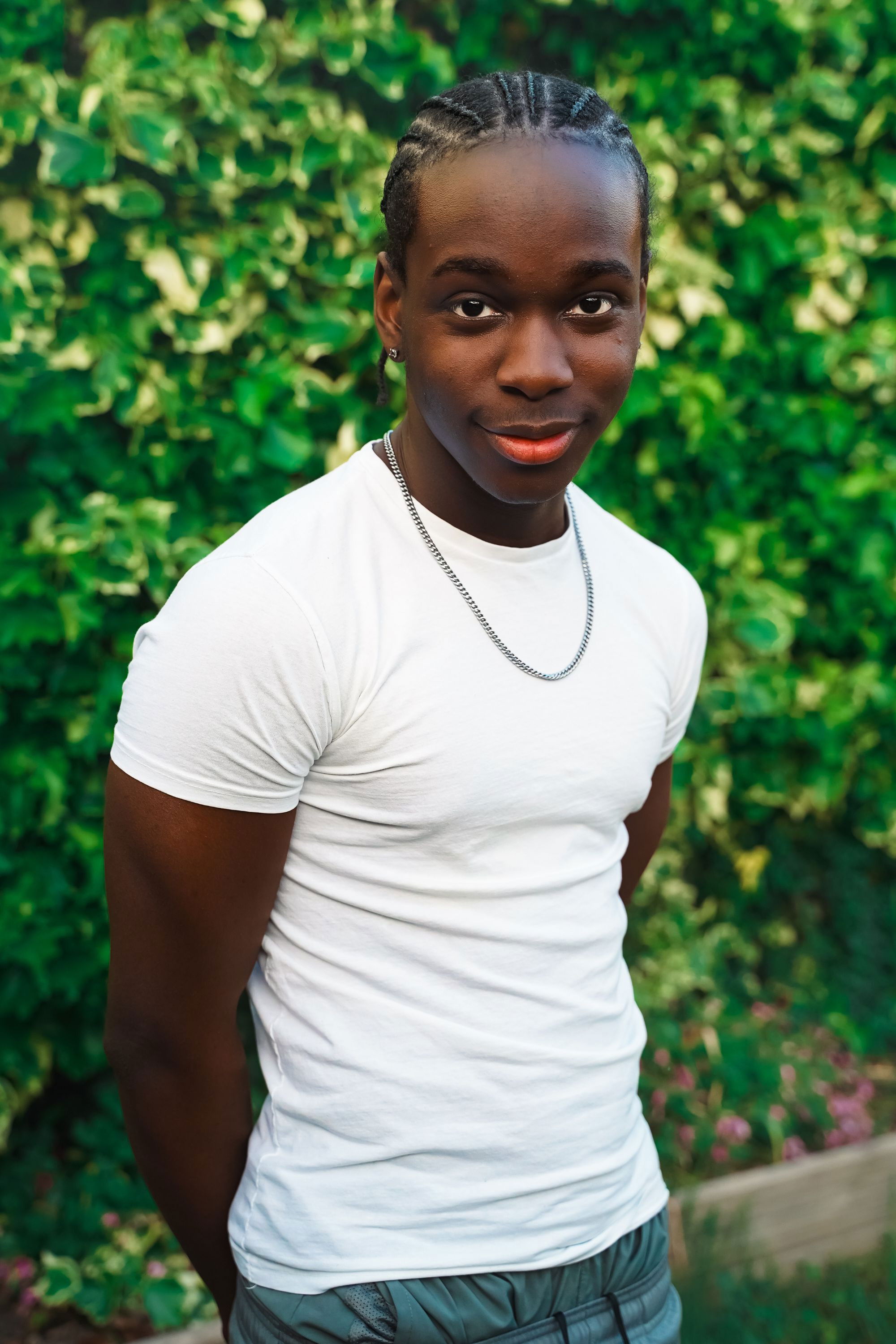 Vidal Logie backdrop