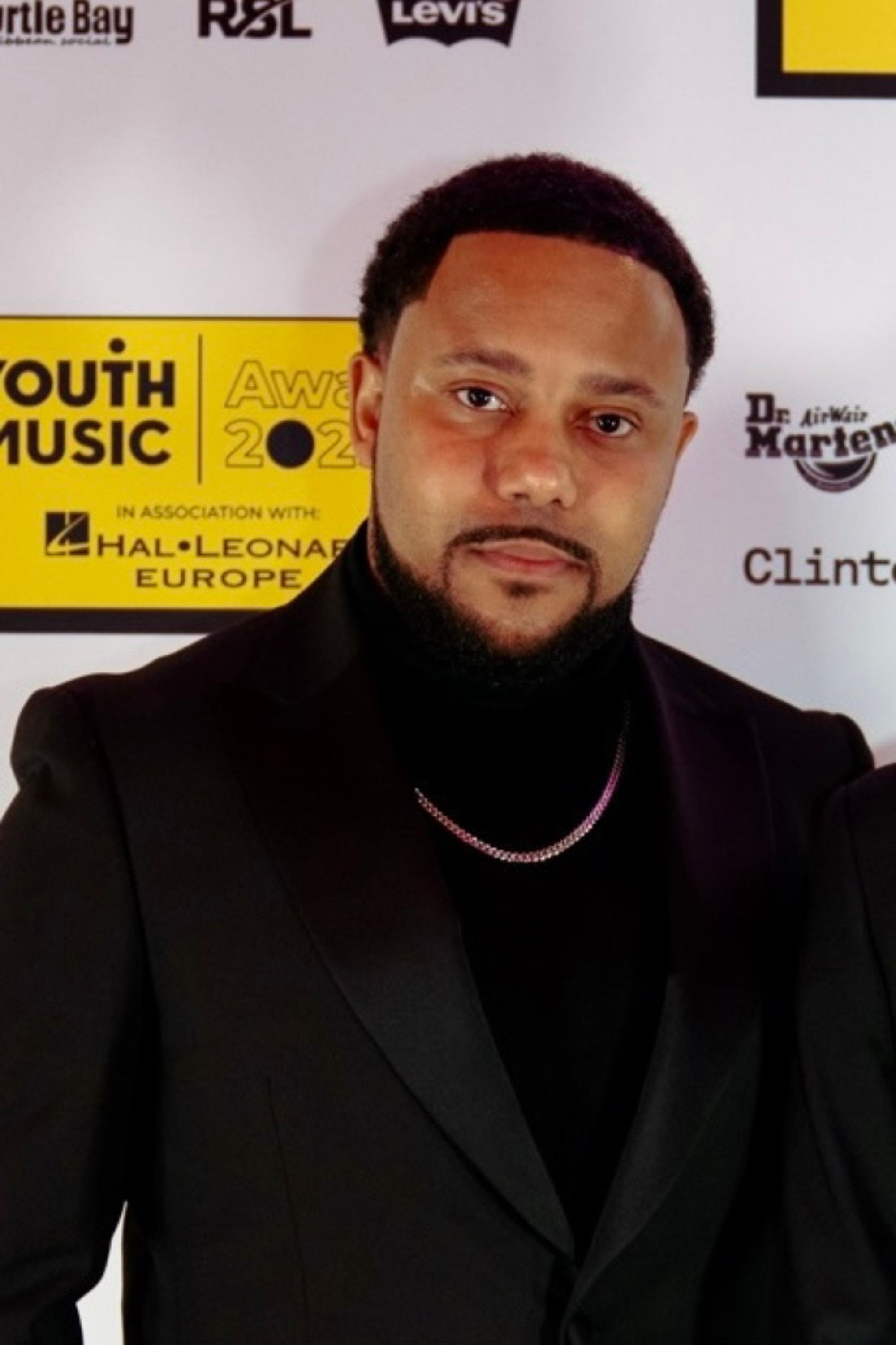 Benjamin Turner backdrop