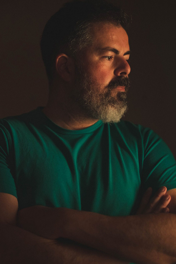 Victor Basallote backdrop