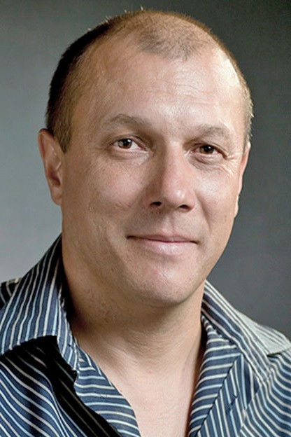 Roman Zhirov backdrop