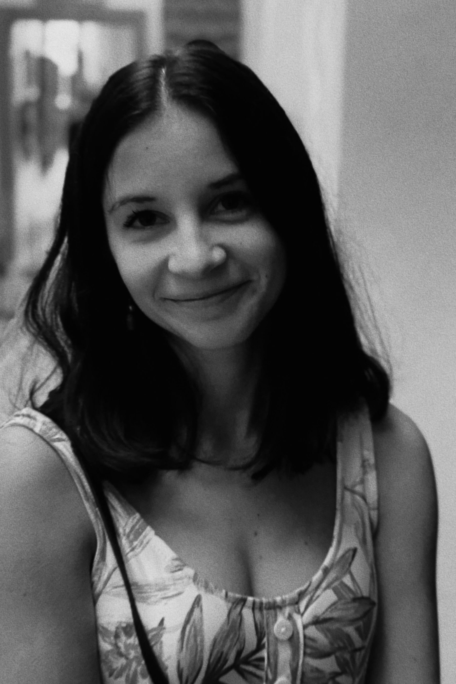 Taylor Tomlinson backdrop