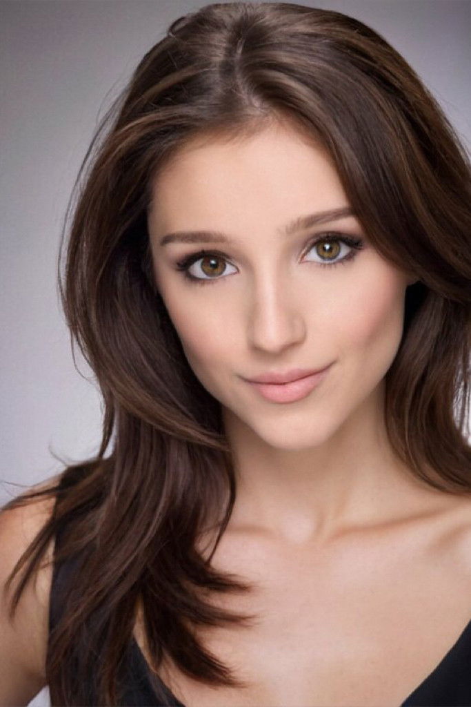 Evie Campbell backdrop