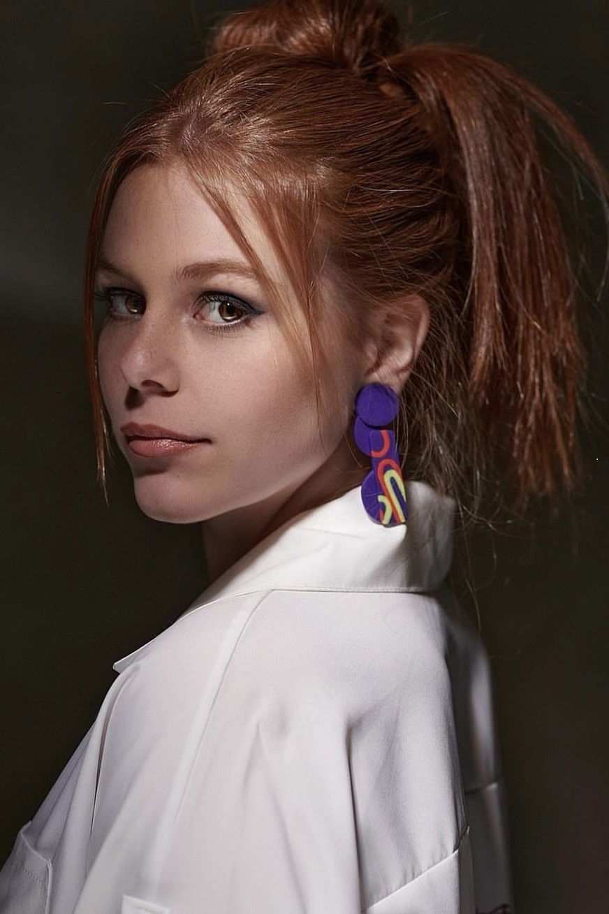 Una Lučić backdrop