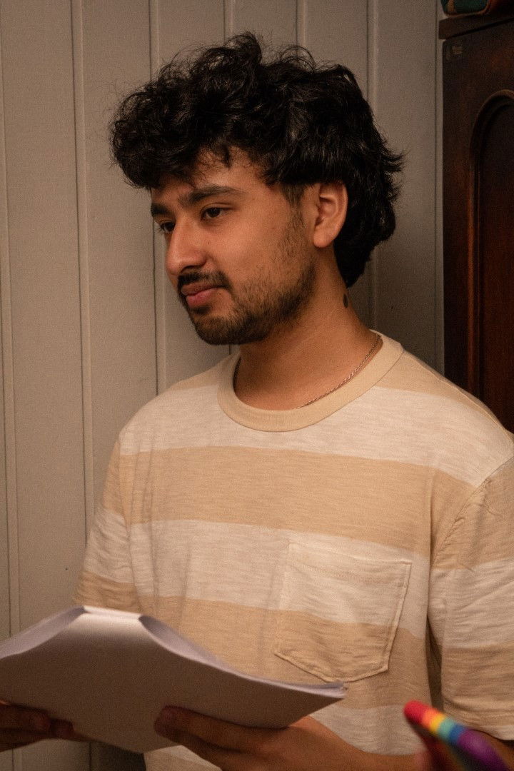 Nacho Pincheira backdrop