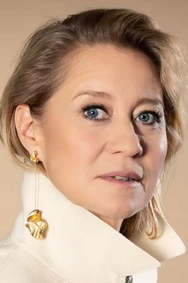 Trine Dyrholm backdrop