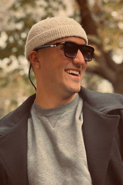 Amirhossein Afchangi backdrop