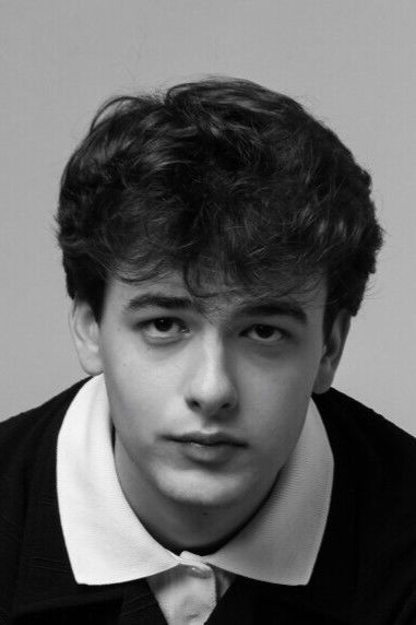 Thiago Voltolini backdrop