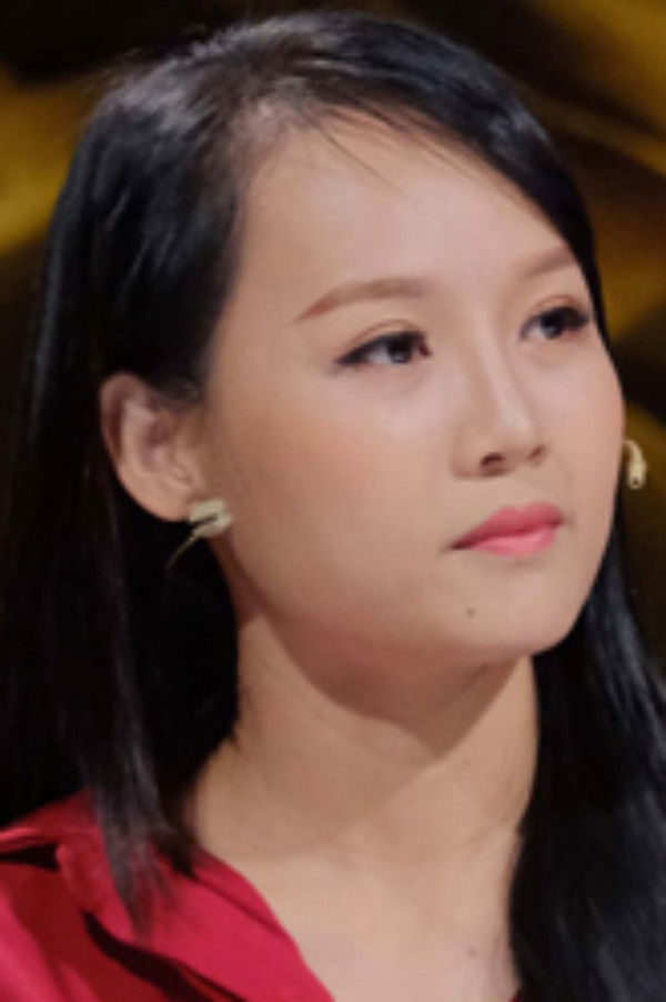 Diễm Phương backdrop