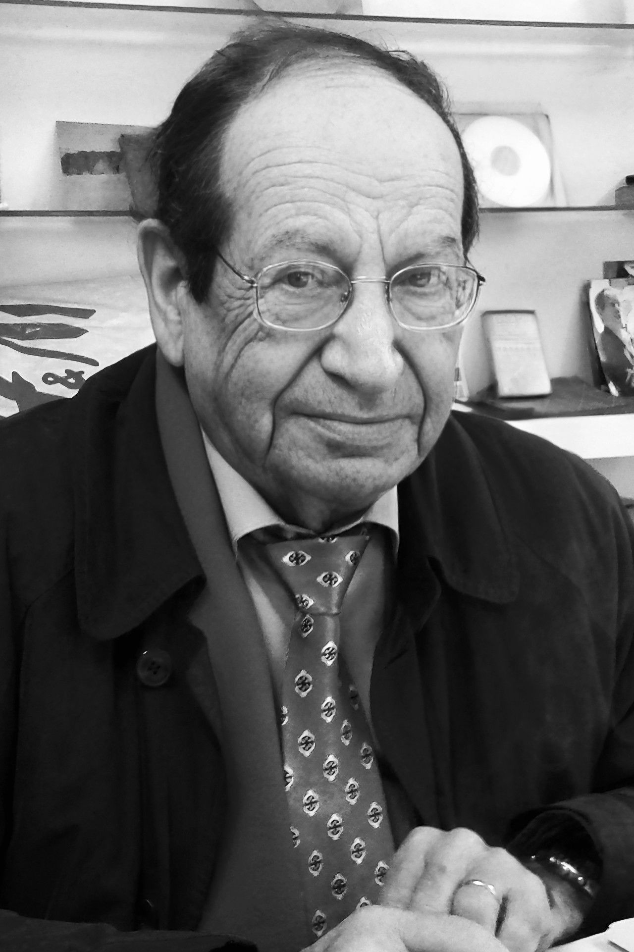 Youcef Bouchouchi backdrop