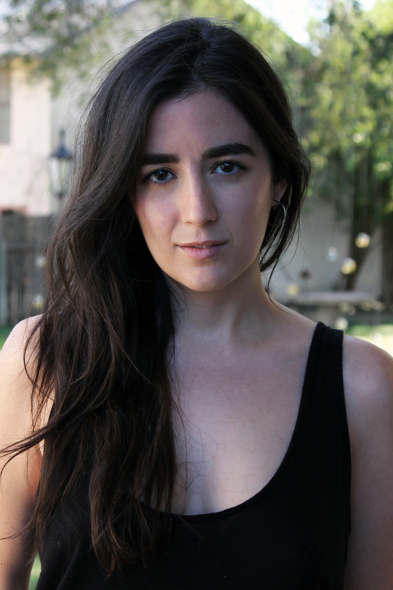 Robie Flores backdrop