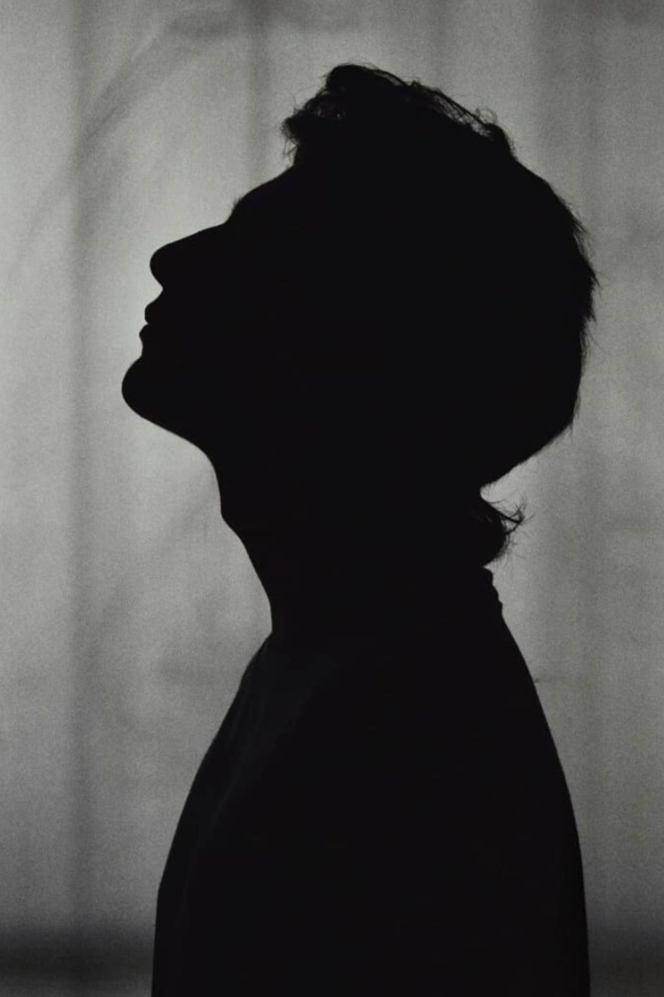 Santiago Cruz backdrop