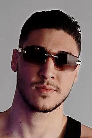 Cristian Cangelosi backdrop