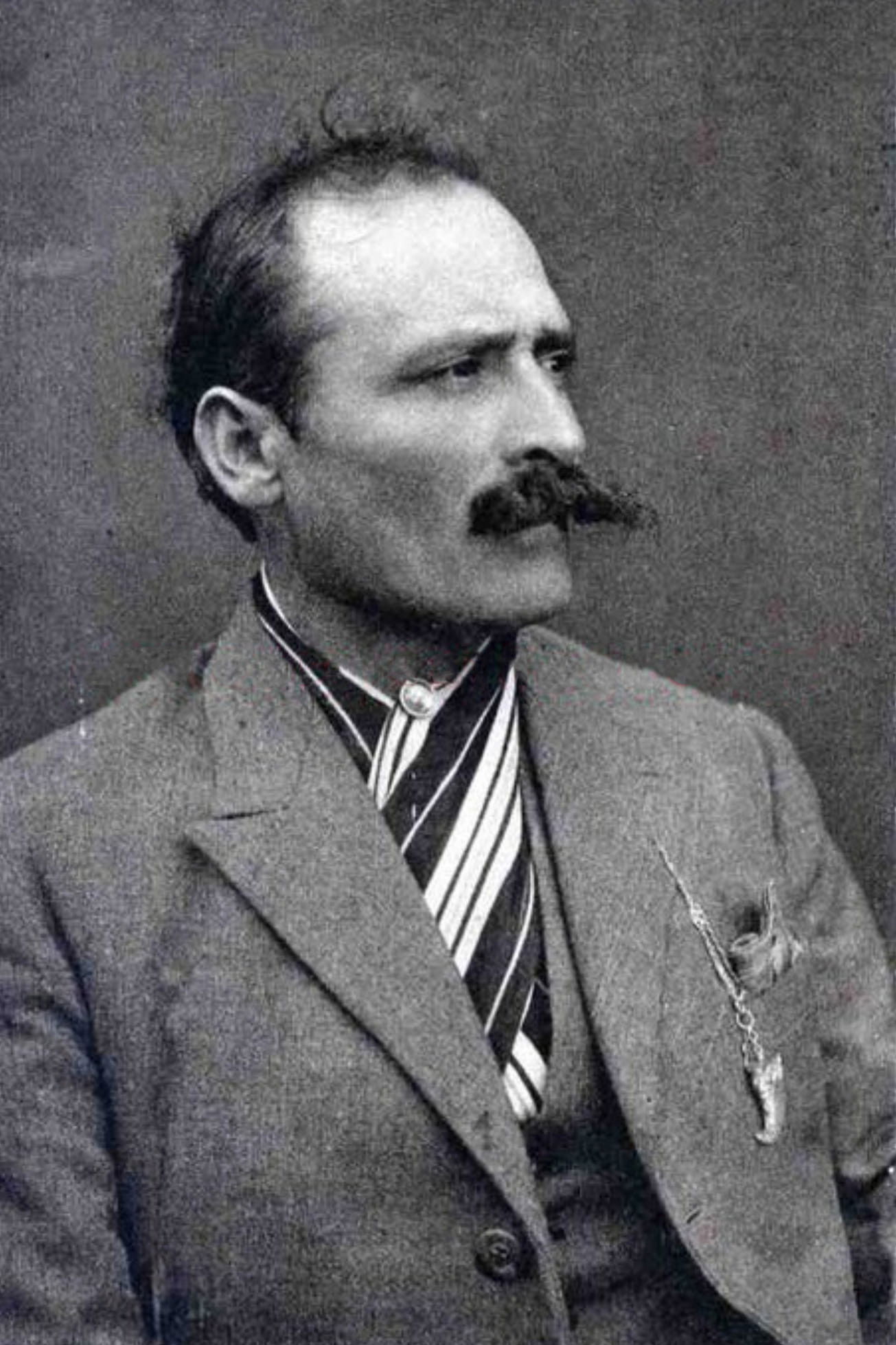 Nonce Romanetti backdrop