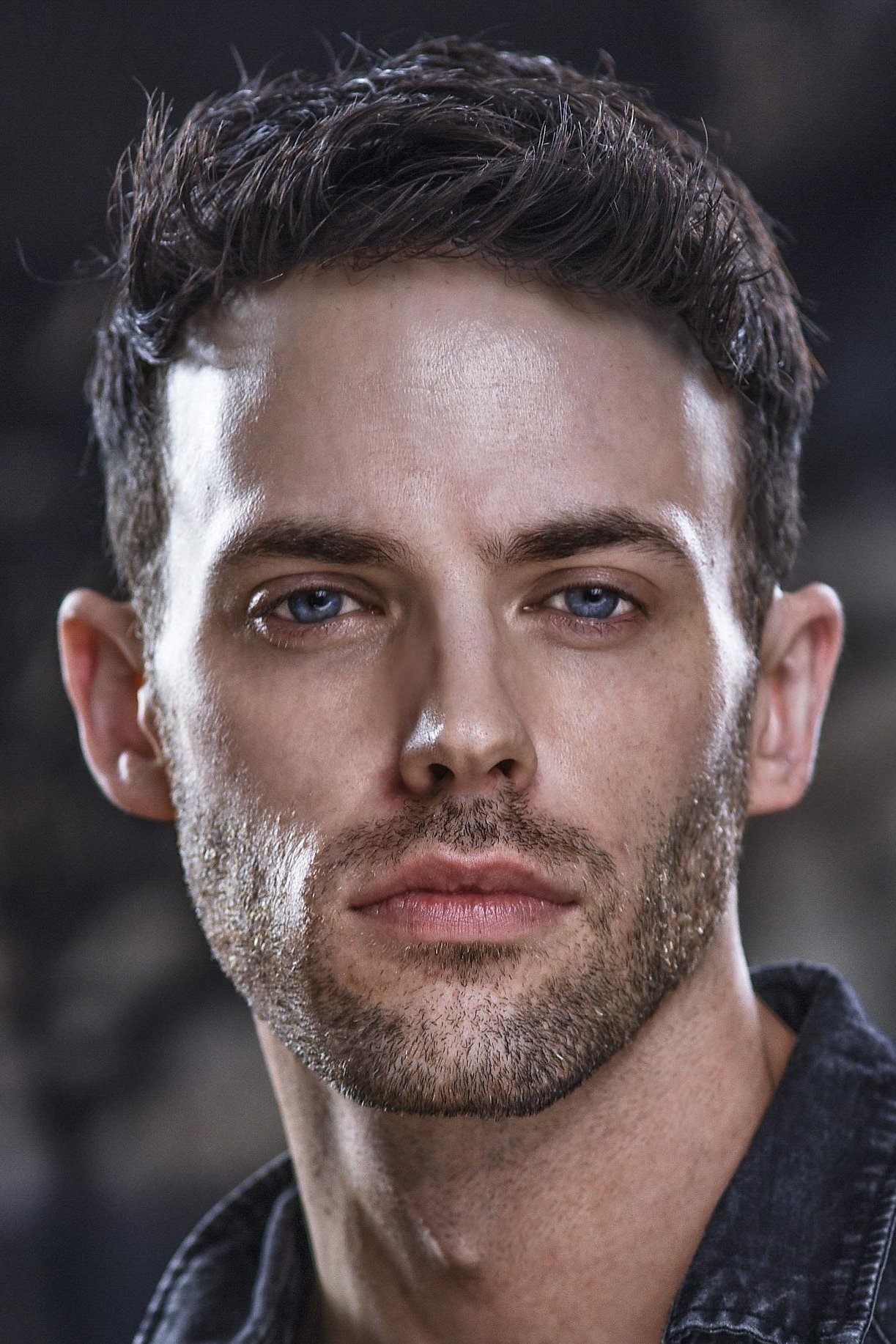 Cameron Love backdrop