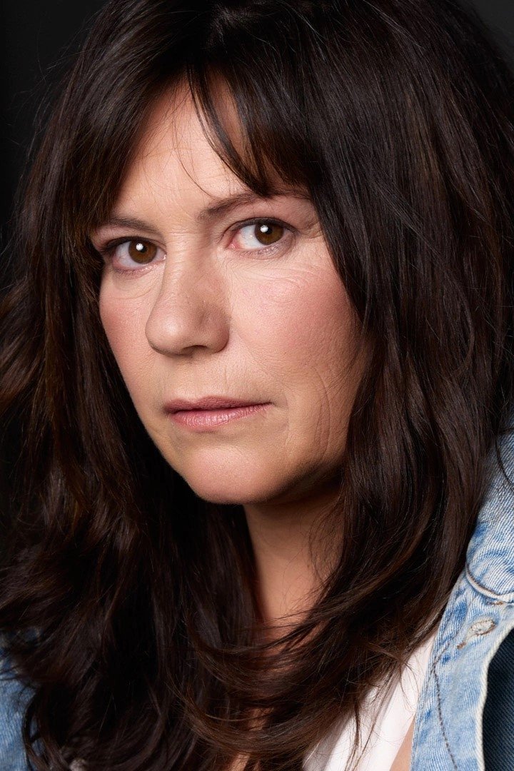 Nur Olabarria backdrop