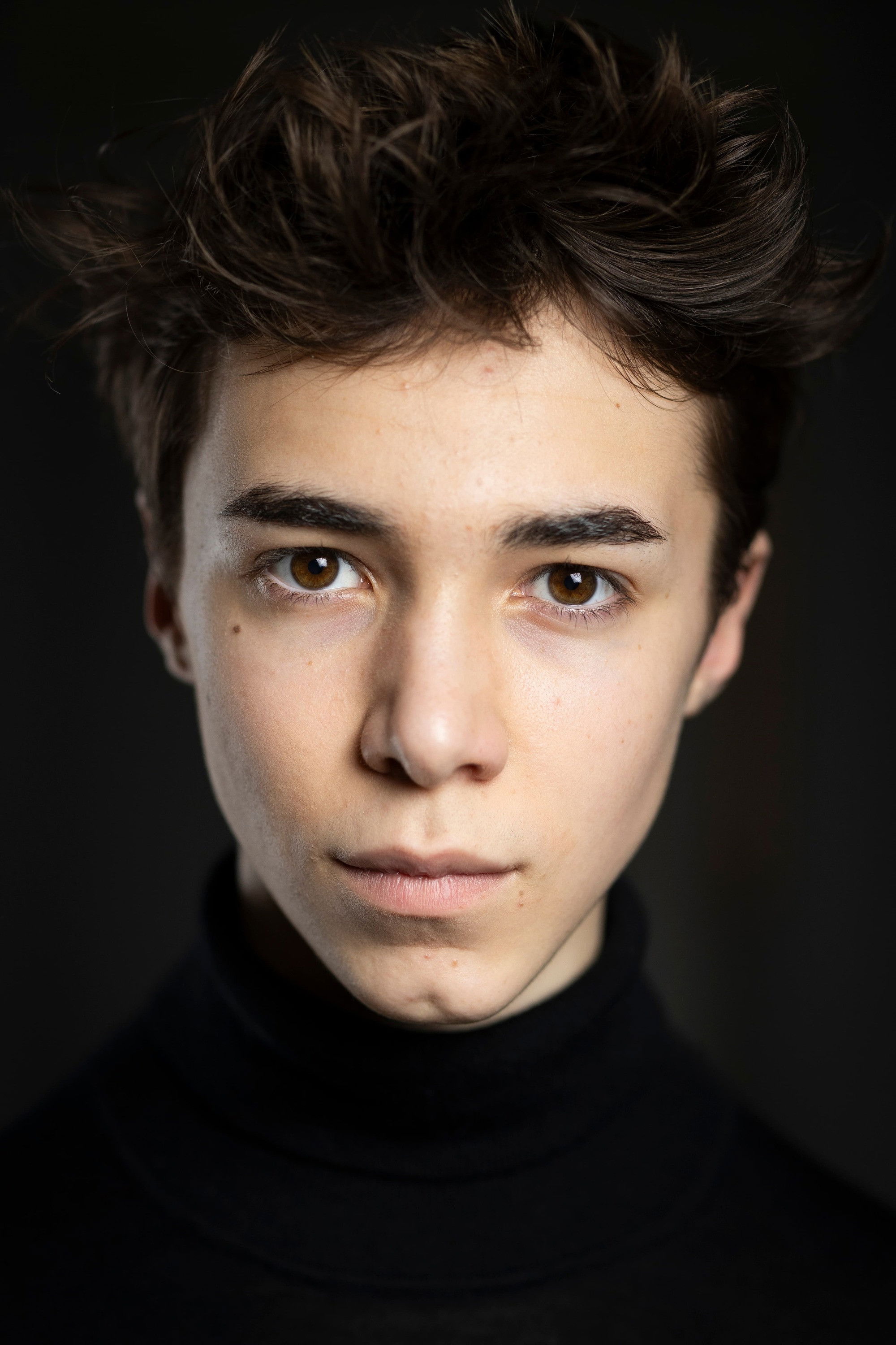 Ellias Mandeau backdrop