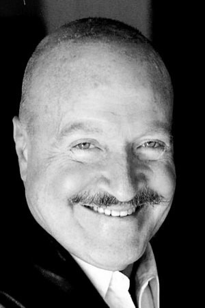 Karlo Reali backdrop