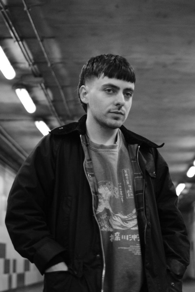 Giovanni Amarella backdrop