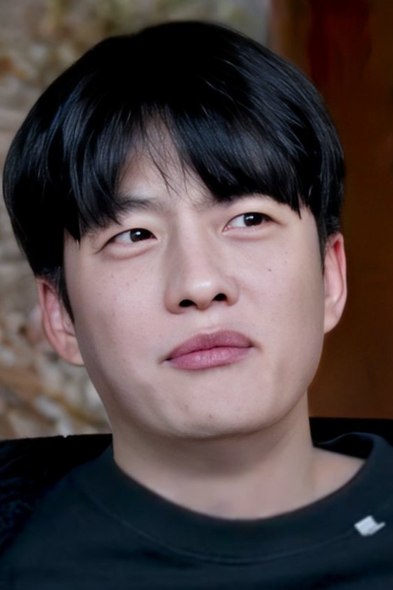 Kim Soo-hyeok backdrop