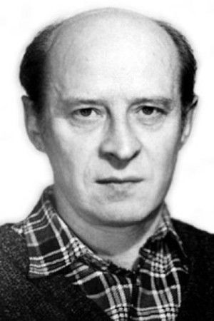 Rome Ayupov backdrop