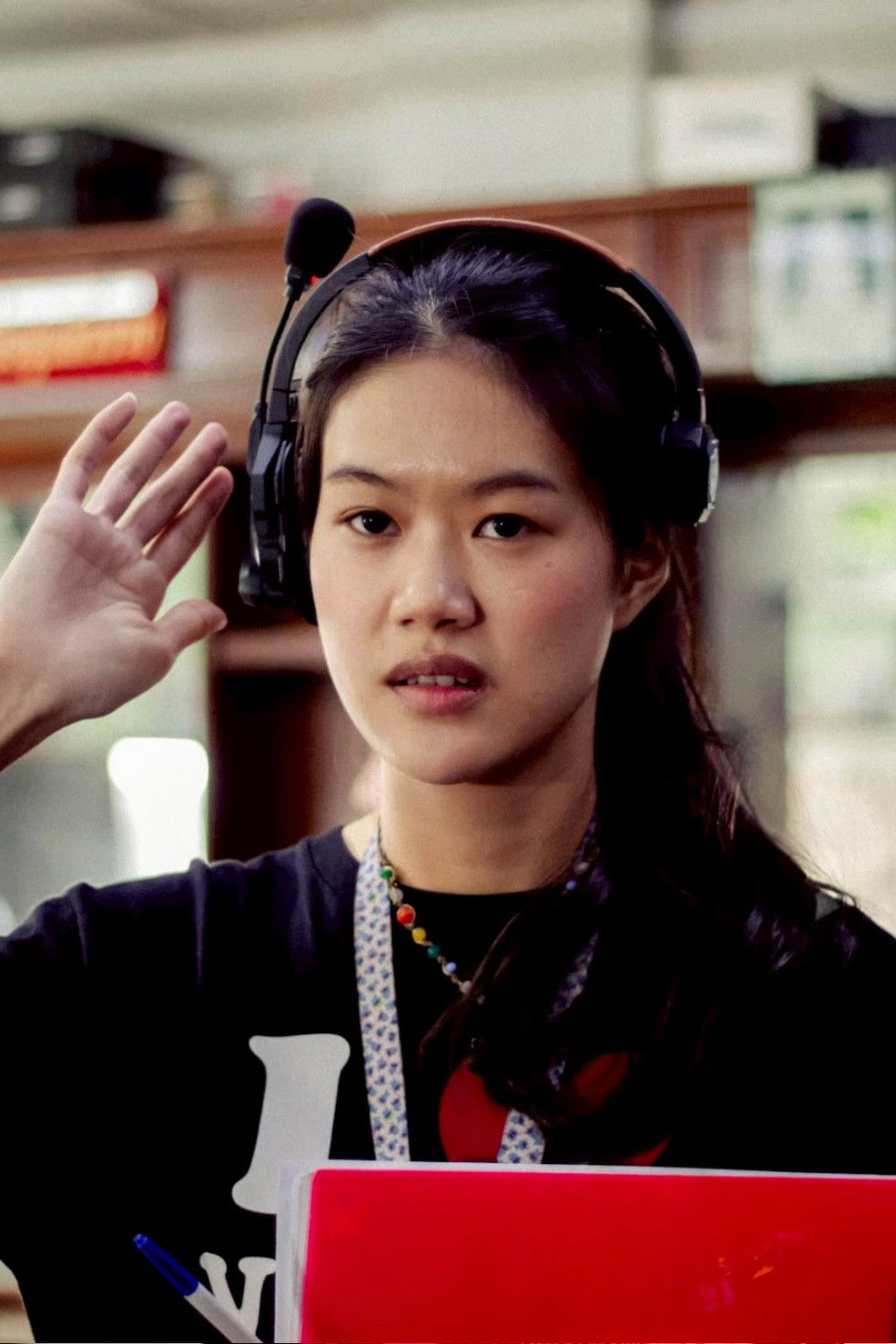 Jing Cherdsatirakul backdrop