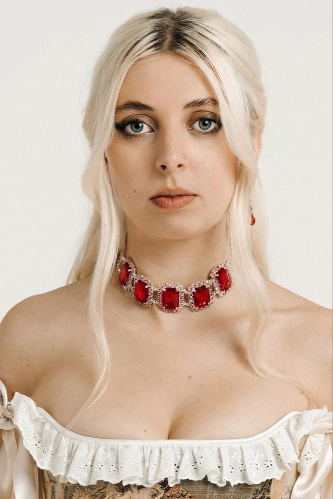 Georgia Davies backdrop