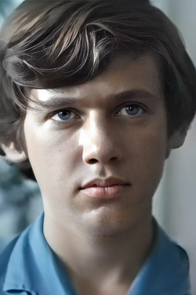 Alyosha Semyonov backdrop