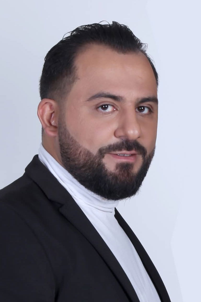 Grigor Danielyan backdrop