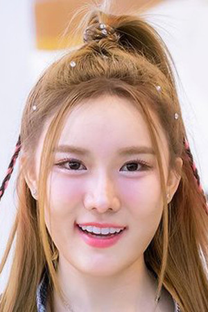 Jenny Pataravadee Thitivoodtikul backdrop