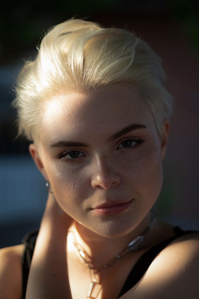 Carlotta Truman backdrop