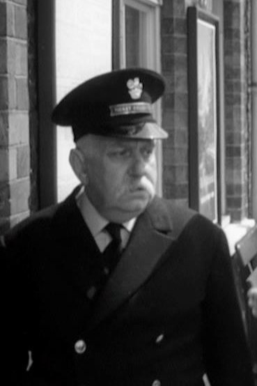 Howard Douglas backdrop