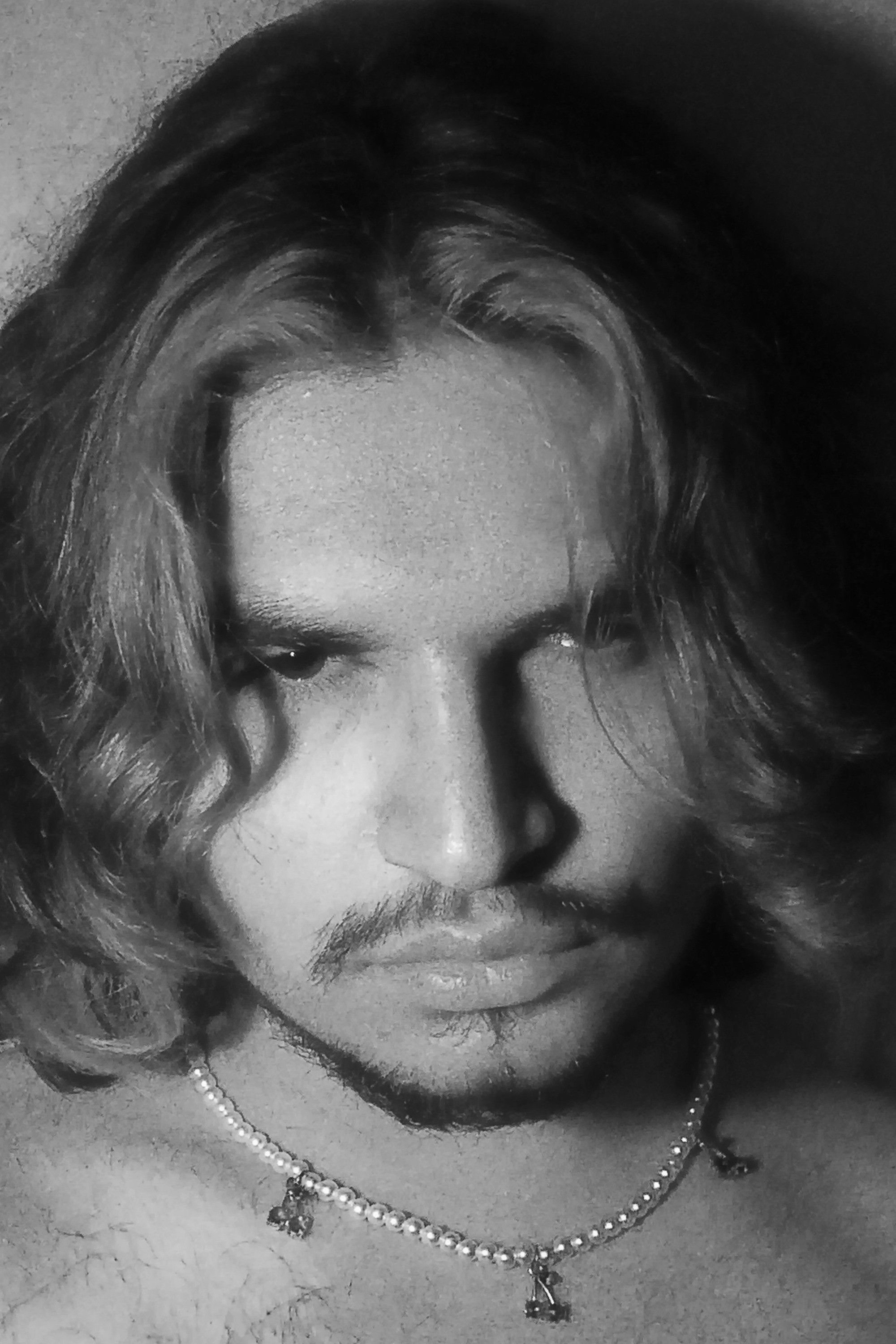 Matías Pacheco backdrop