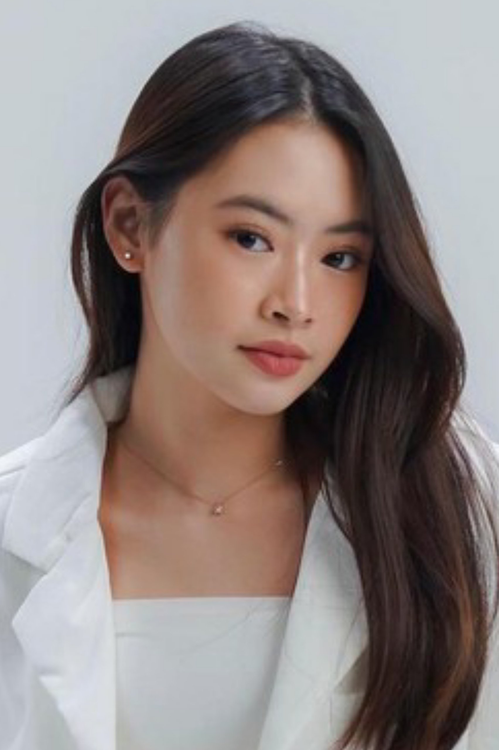 Sheva Audrey backdrop