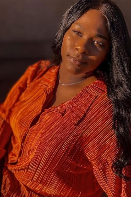 Alexis Ward backdrop