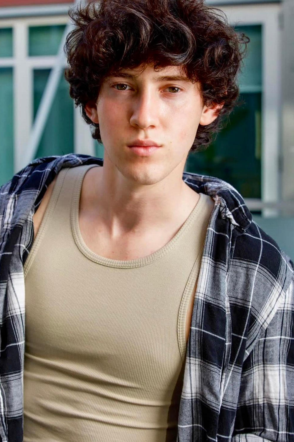 Victor Kallett backdrop