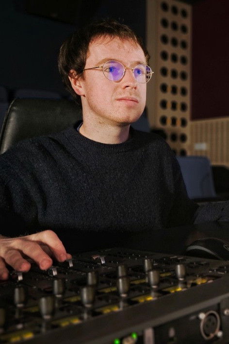 Jacobo Pecharromán backdrop