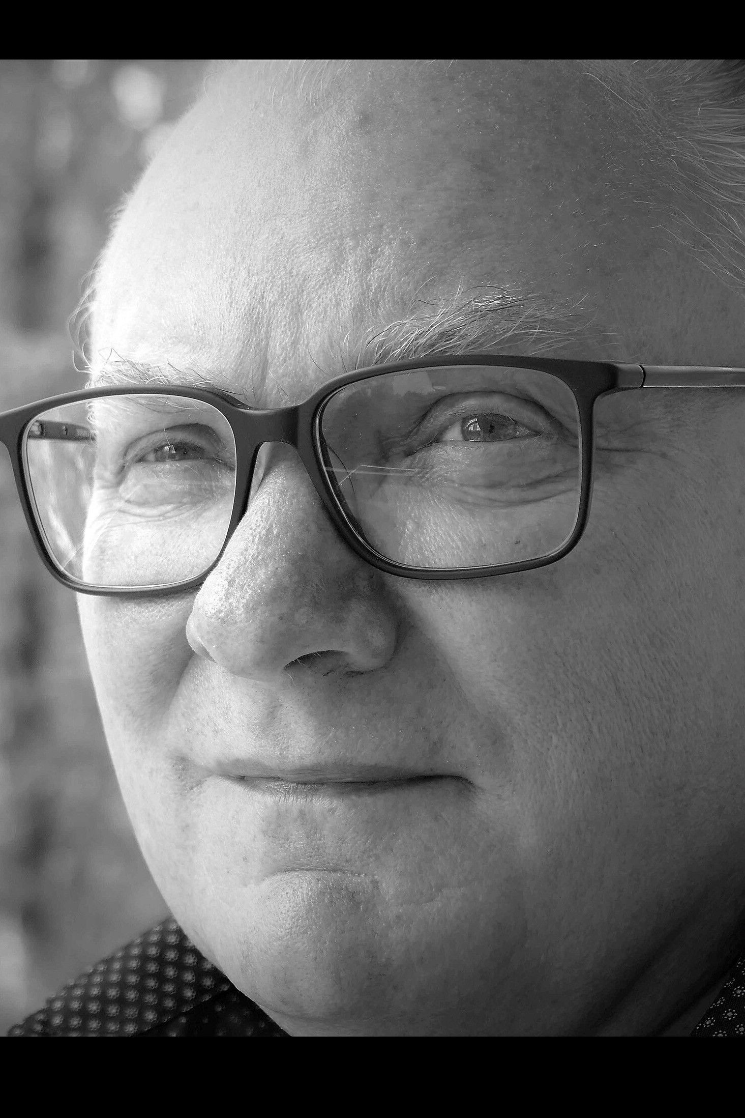 Armin Steigenberger backdrop