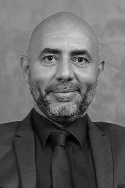 Ehab Moneer backdrop